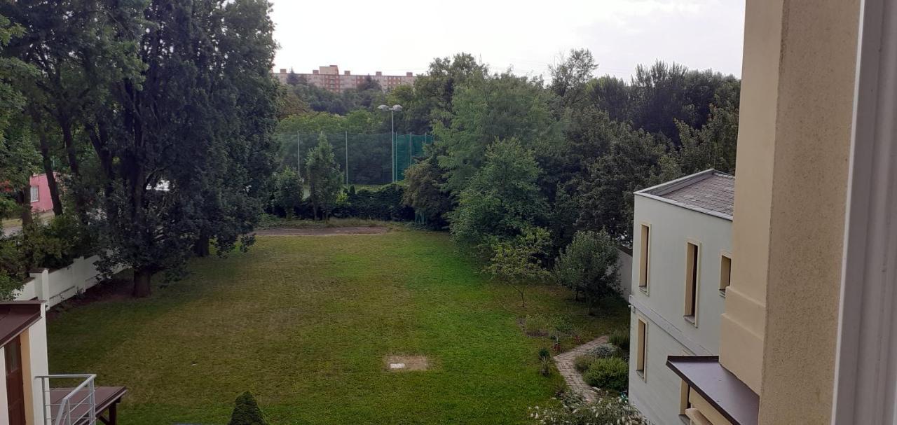 פראג Penzion U Sv. Krystofa מראה חיצוני תמונה
